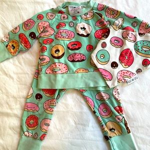 Donut Pajamas & Bib - 12-18 months